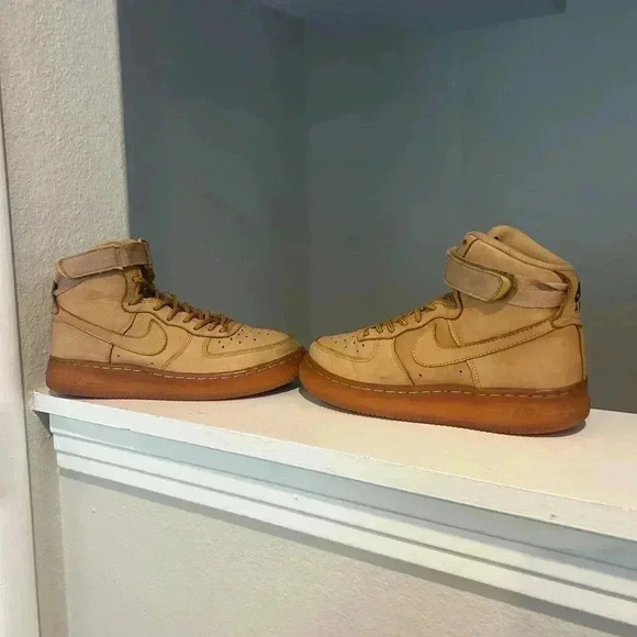 Nike Other - NIKE Air Force 1’s Flax ‘Wheat’ High Sz: 5Y Youth / 6.5 Womens #807617-200